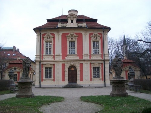 Летний дворец Михны (Michnův letohrádek)