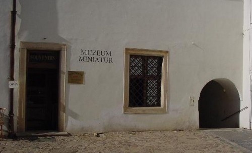 Музей миниатюр (Muzeum miniatur) 