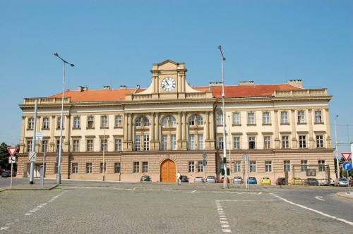 Площадь Погоржелец (Pohořelec)