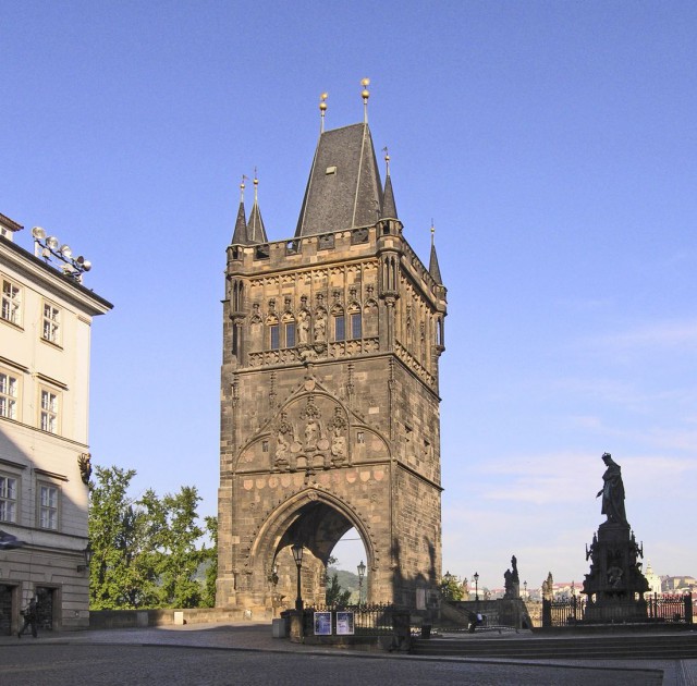 Староместская мостовая башня (Staroměstská mostecká věž)