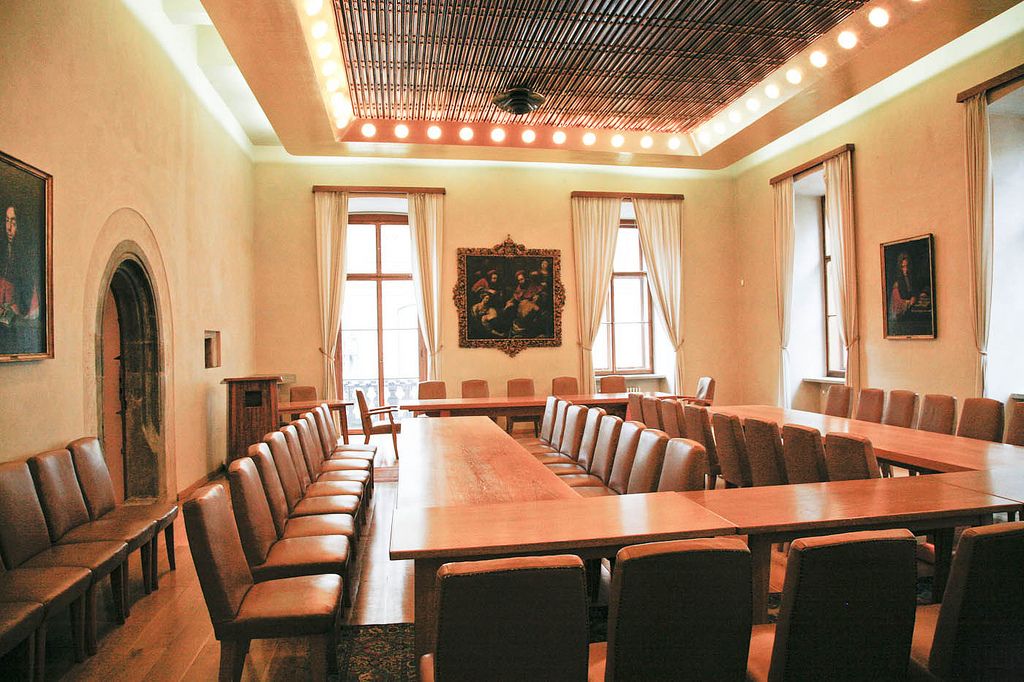 Один из залов Каролинума