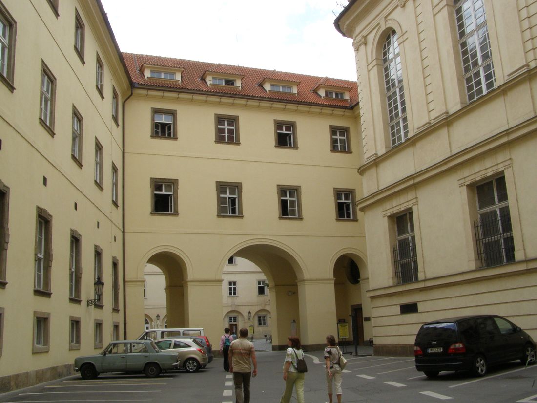 Клементинум (Klementinum)