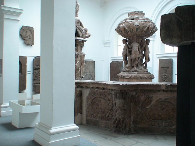 Лапидариум национального музея (Lapidárium Národního muzea)