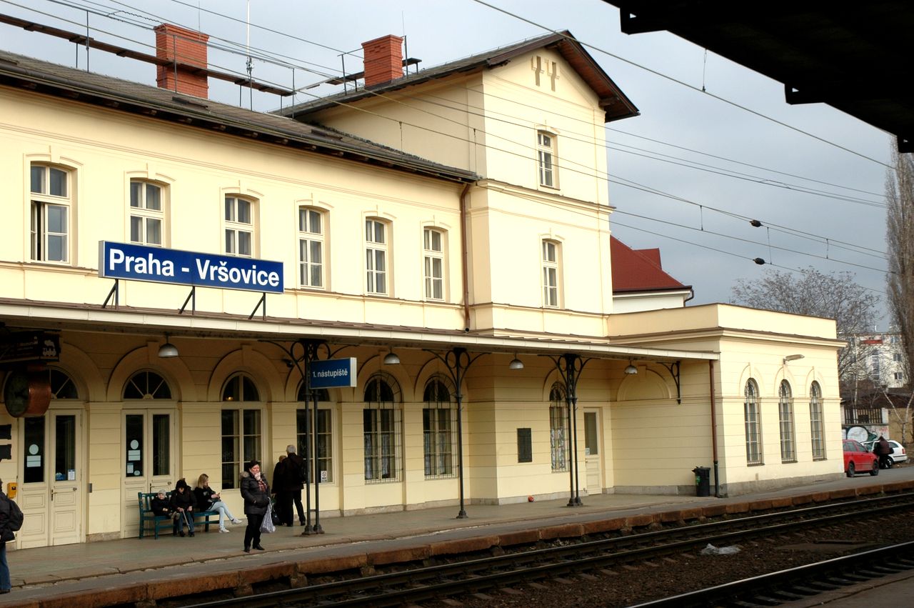 Железнодорожный вокзал Вршовице
