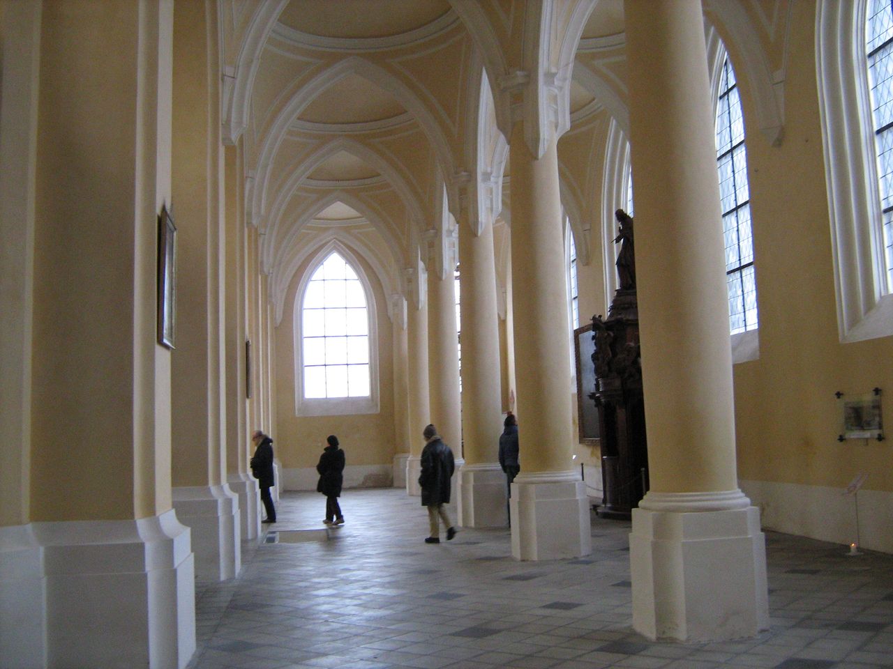 Большие окна