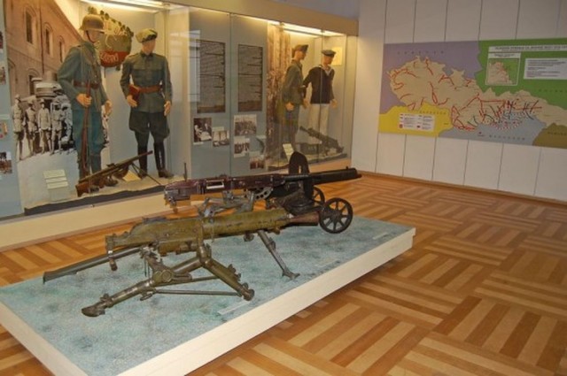 Музей армии (Armádní muzeum)
