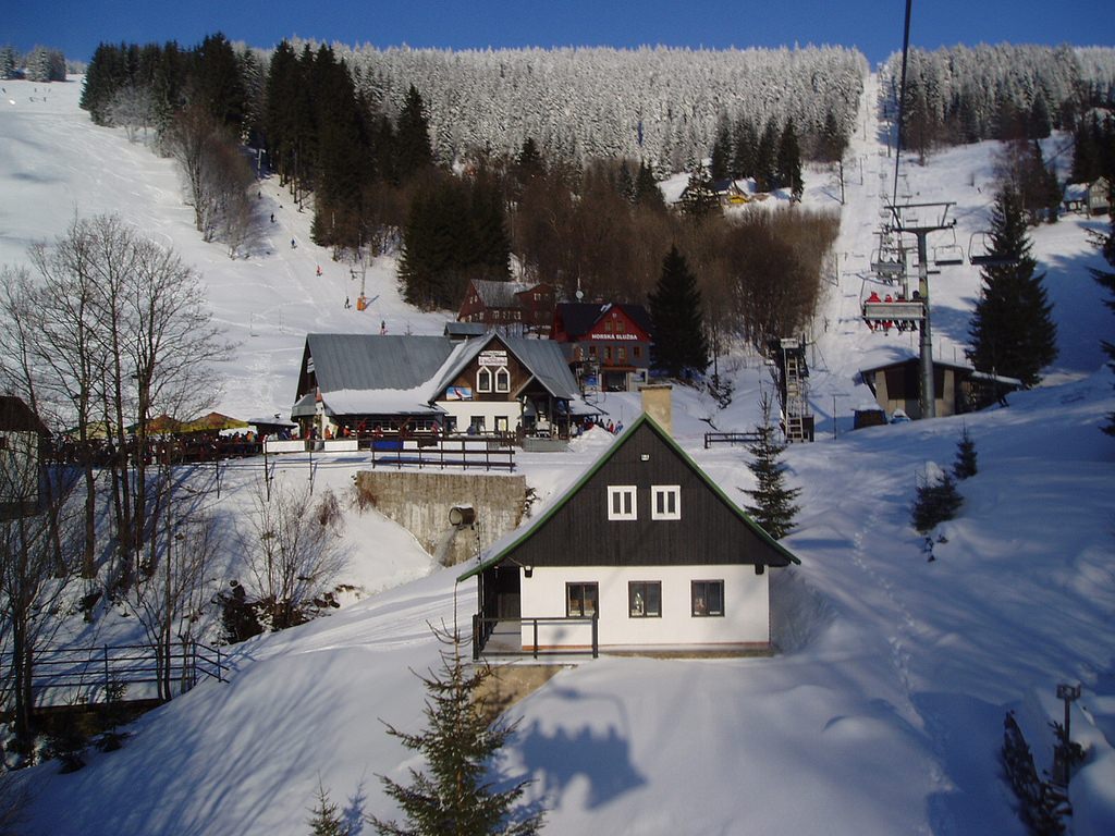 Рокитнице-над-Йизероу (Rokytnice nad Jizerou)