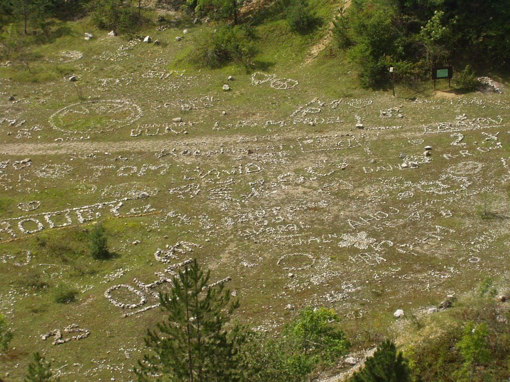 Вид от Конепрусских пещер (Koněpruské jeskyně)