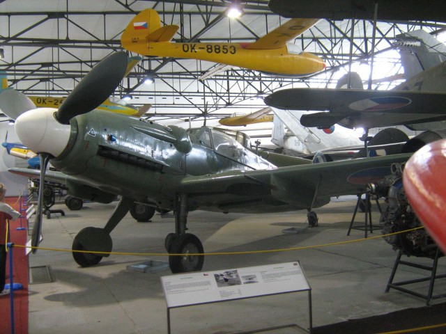 Пражский музей авиации Кбелы (Letecké muzeum Kbely)