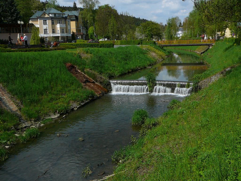 Лугачовице (Luhačovice)