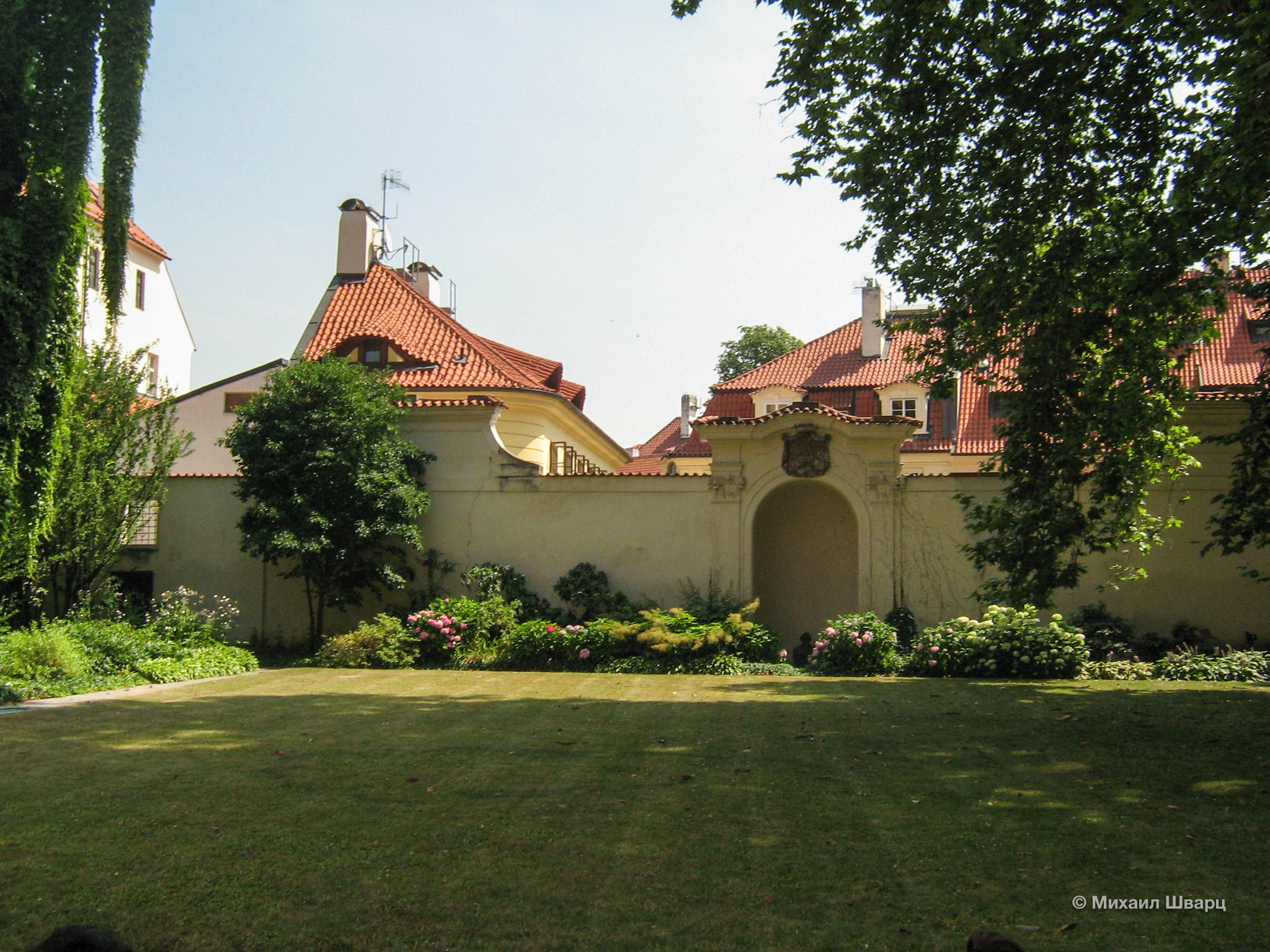 Дворцовый сад