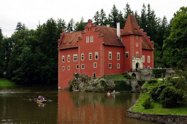Замок Червена Лгота (zámek Červená Lhota)