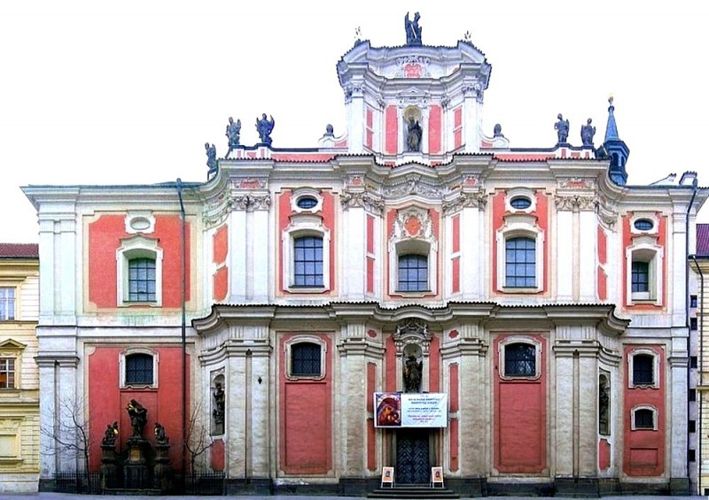 Римско-католическая Церковь святой Урсулы (Římskokatolický kostel svaté Voršily) 