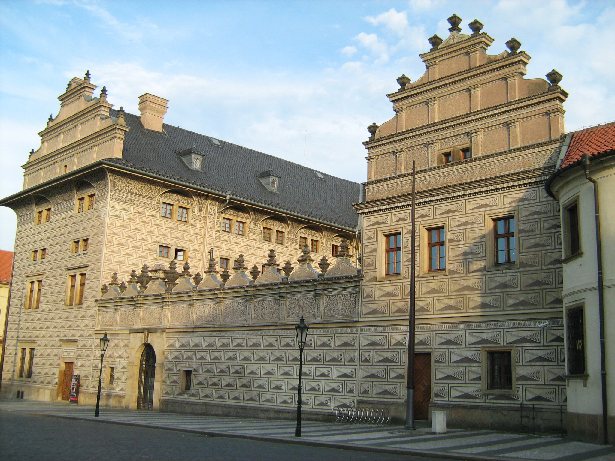 Бывший Лобковицкий дворец