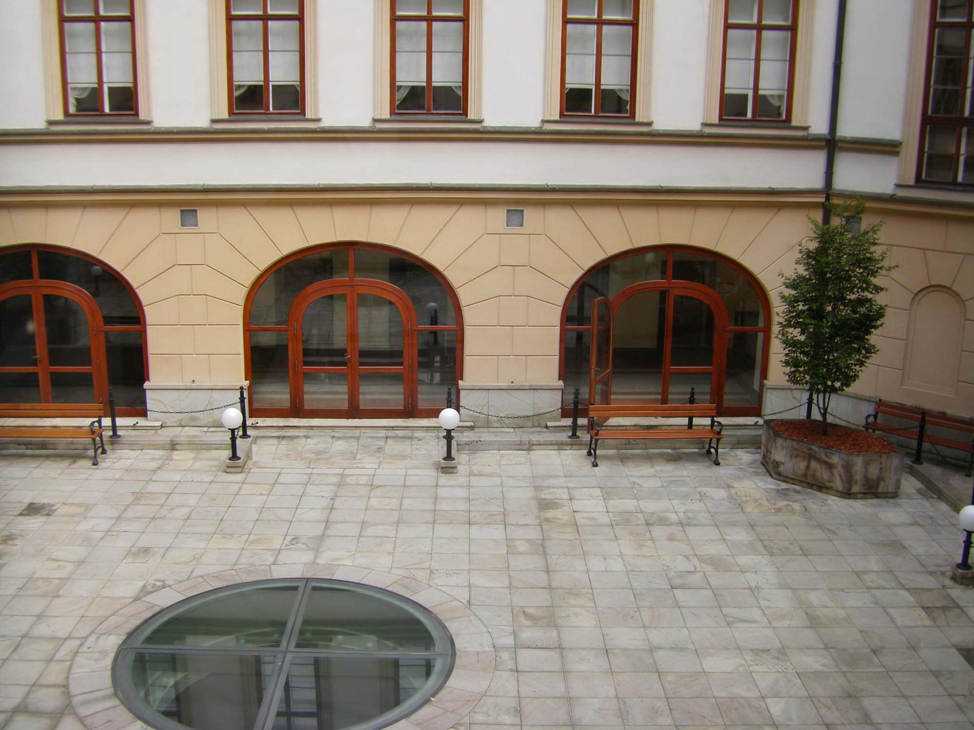 Внутренний двор