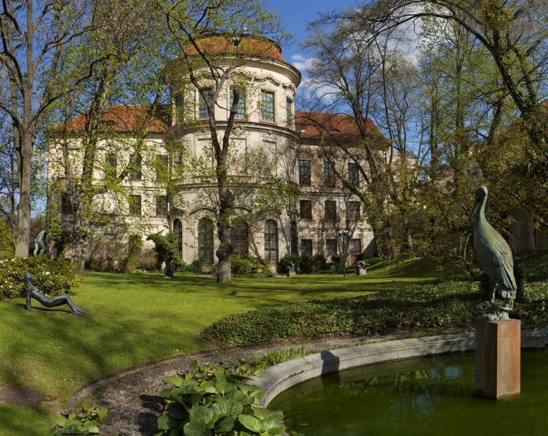 Штернбергский дворец (Šternberský palác)