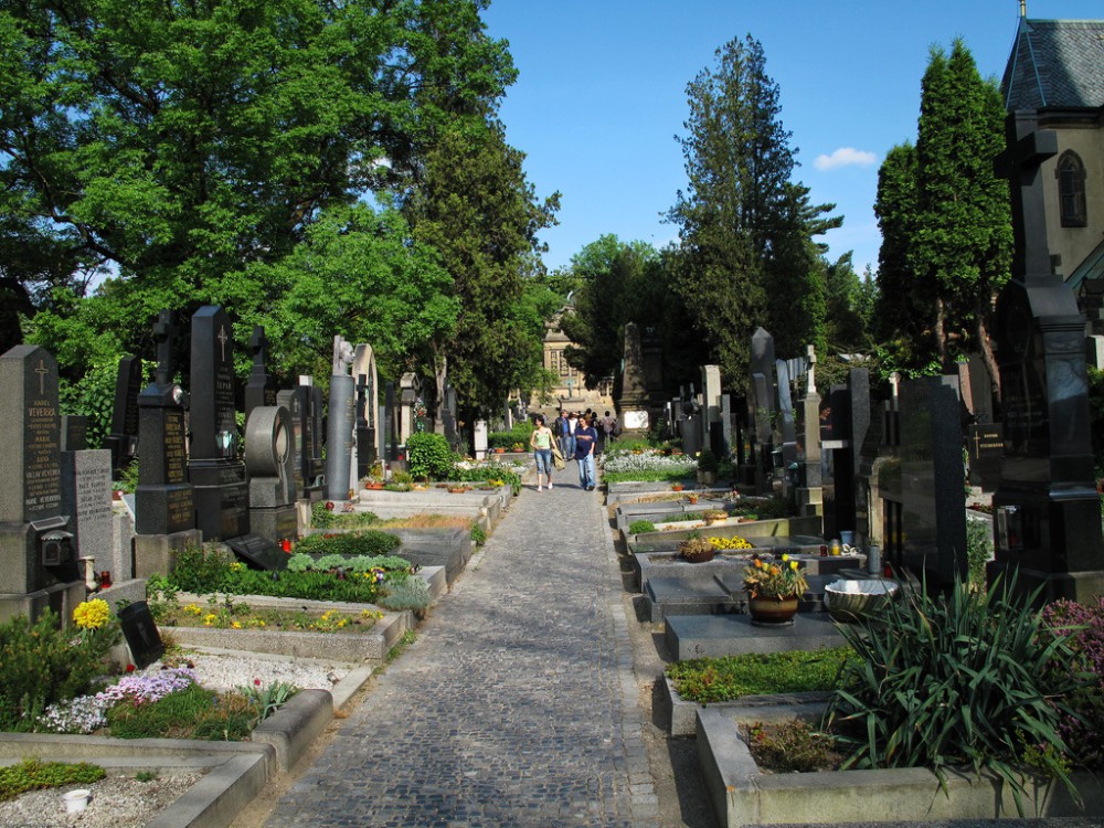 Вышеградское кладбище (Vyšehradský hřbitov)