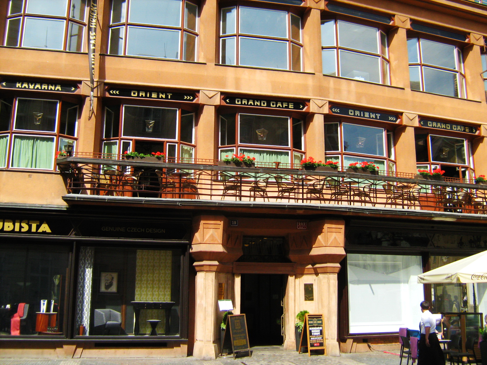 Кубизм в архитектуре