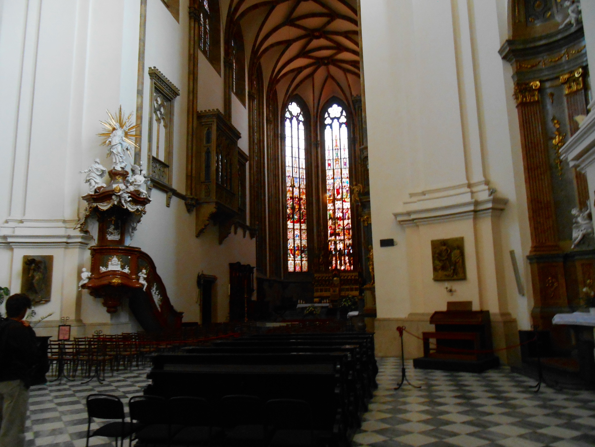 Кафедрa, с которой проповедовал монах-целитель Ян Капистранский