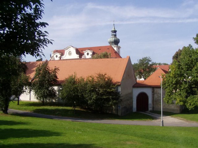 Бржевновский монастырь (Břevnovský klášter)