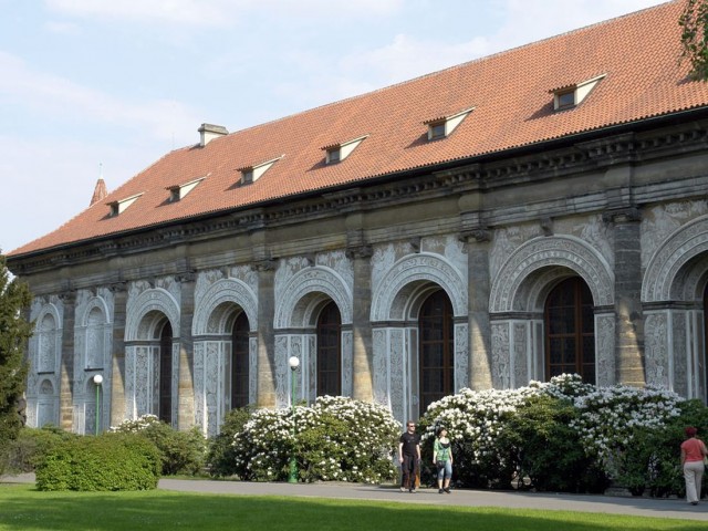 Мячовна на Пражском граде (Míčovna Pražského hradu)