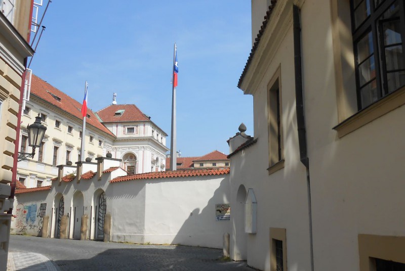 Вход в Михнов дворец (Michnův palác)