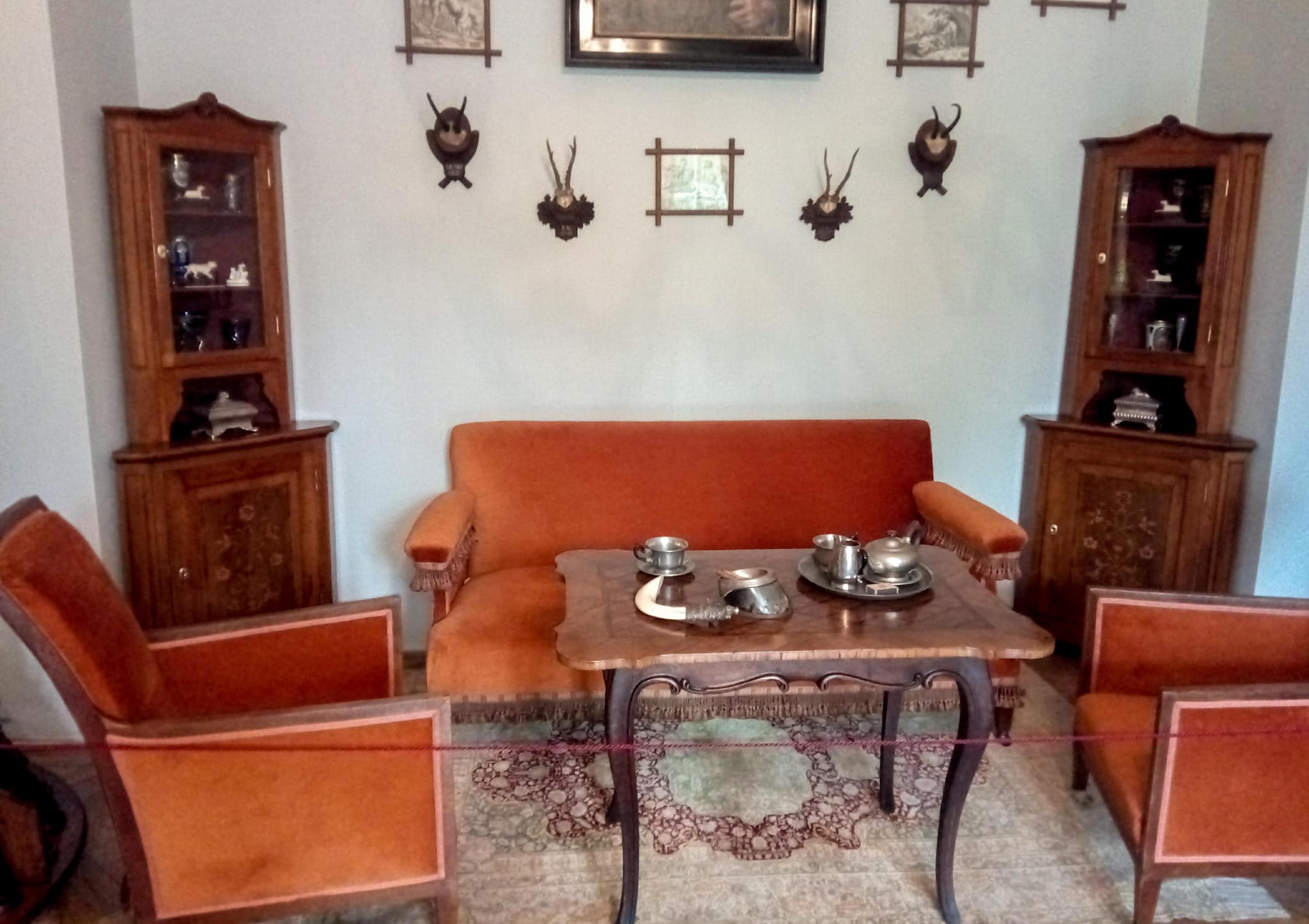 Охотничий салон