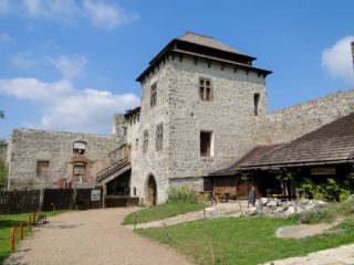 Замок Кунетицкая Гора