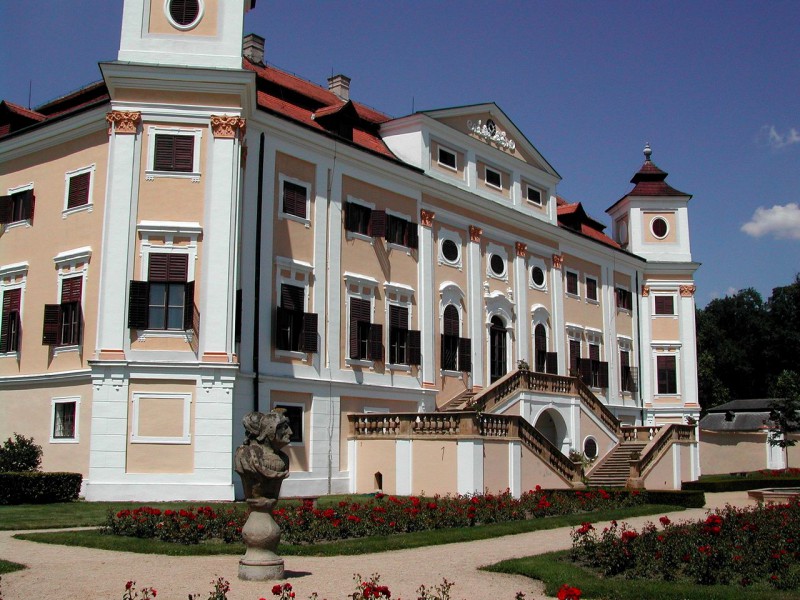 Замок Милотице (Zámek Milotice)