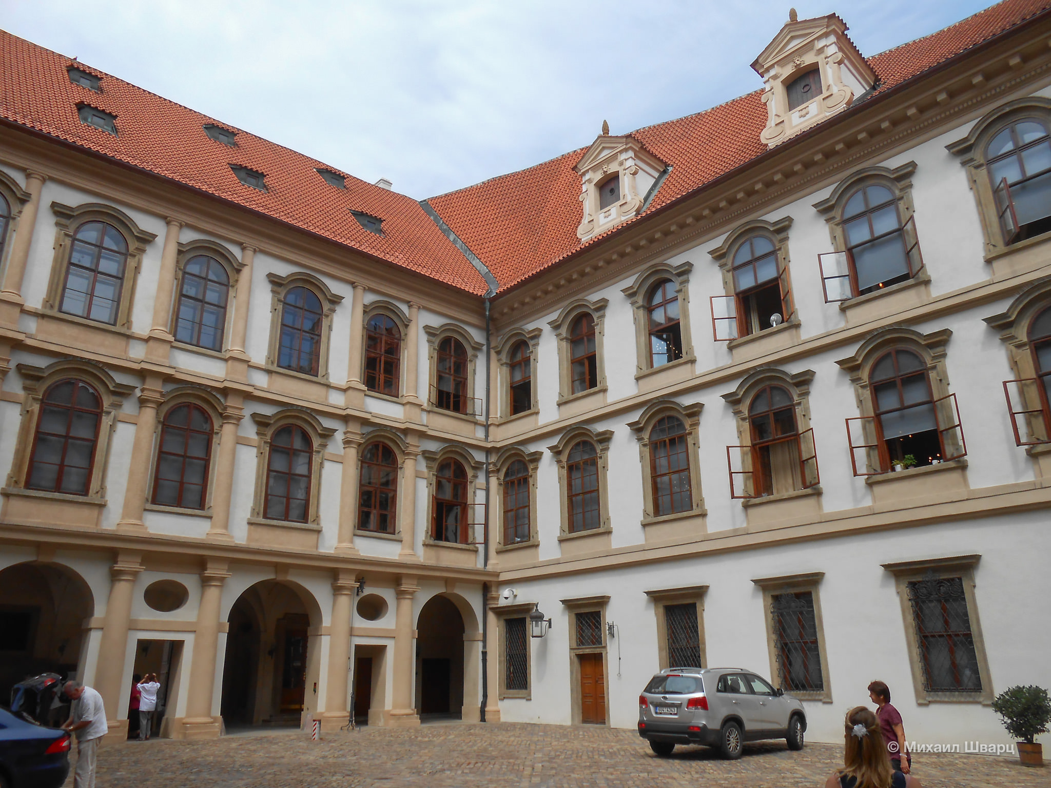 Внутренний двор