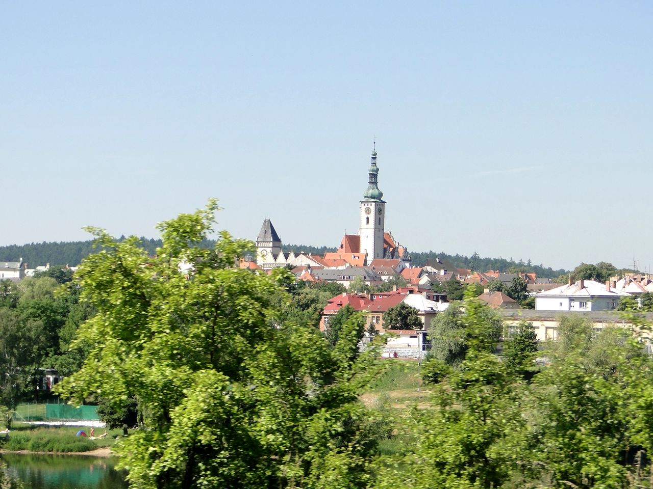 Вид на церковь