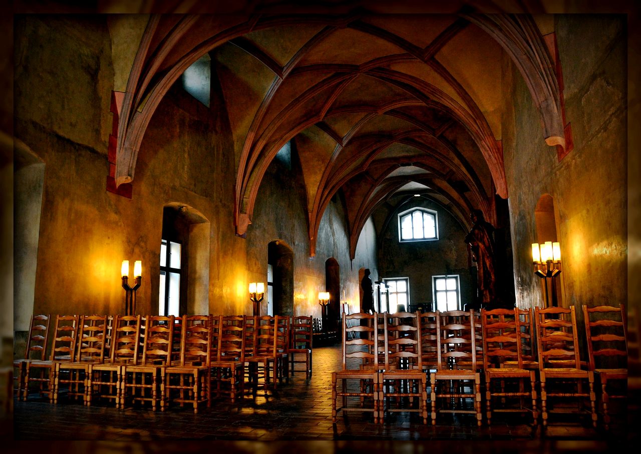 Готический зал