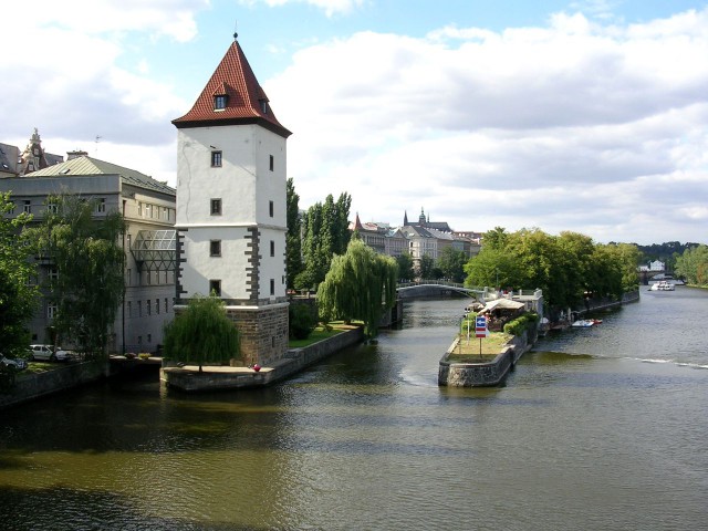 Малостранская водонапорная башня (Malostranská vodárenská věž)