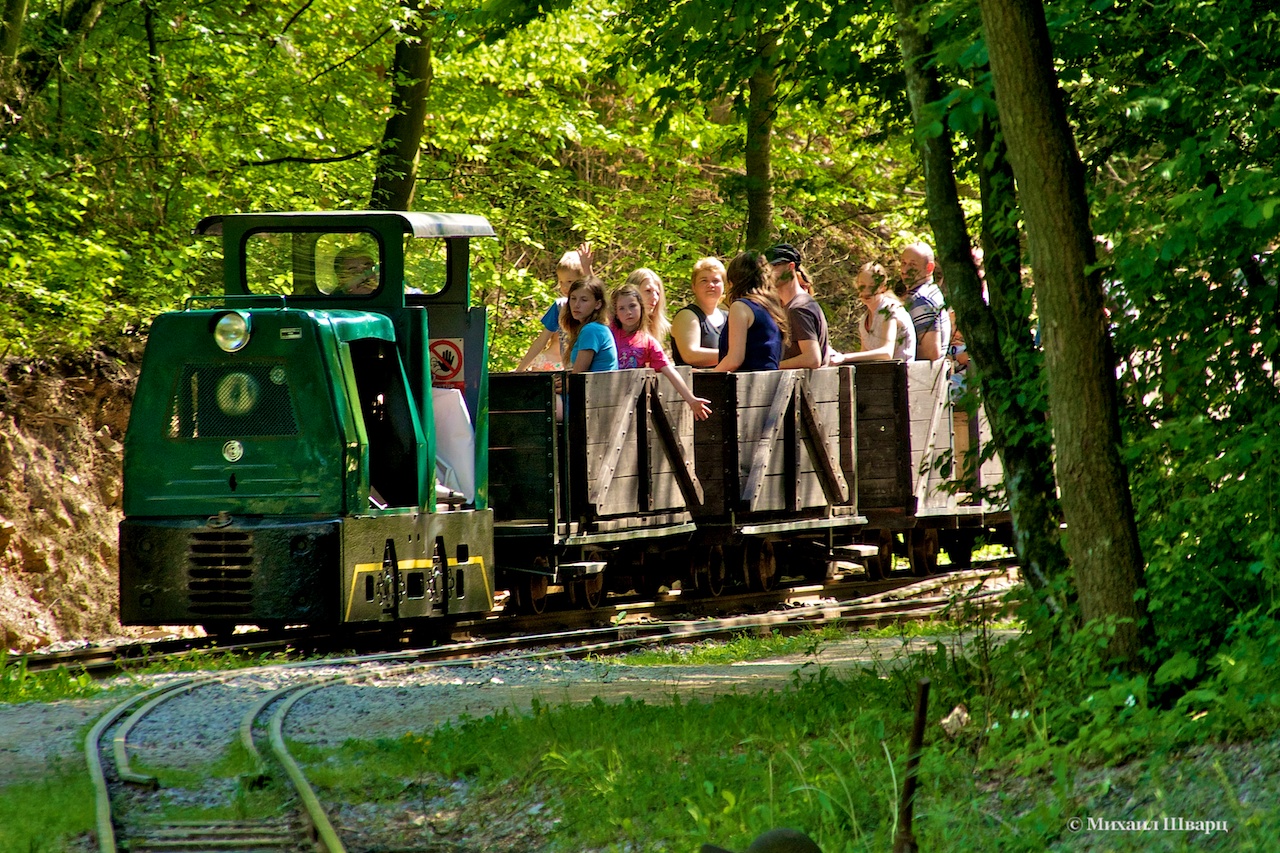 Железная дорога в карьере