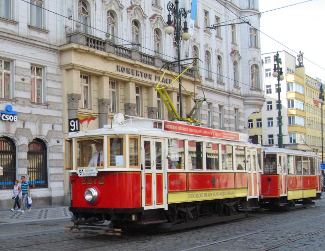 «Ностальгическое путешествие» по Праге на трамвае №91