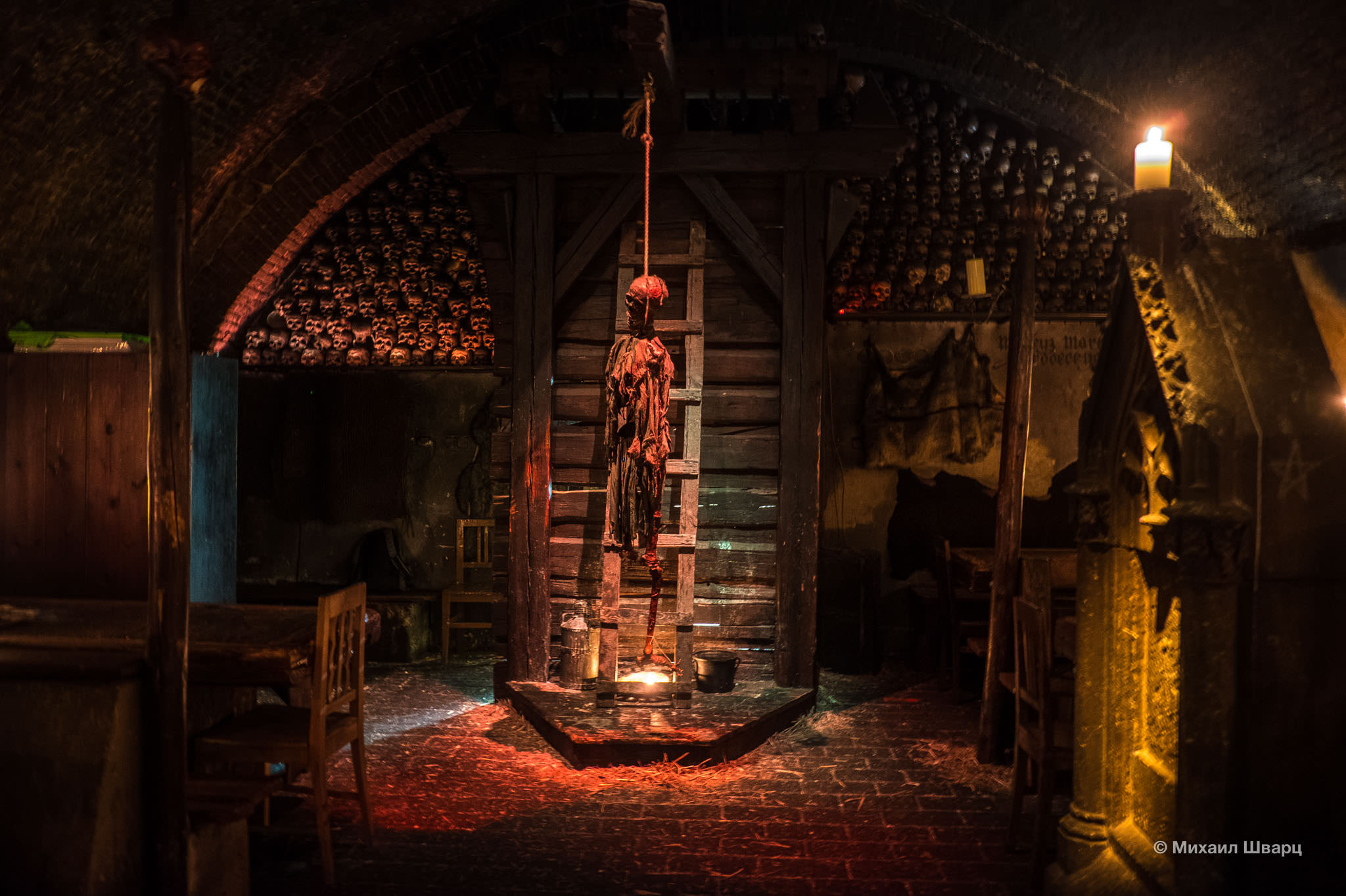 Кого-то повесили