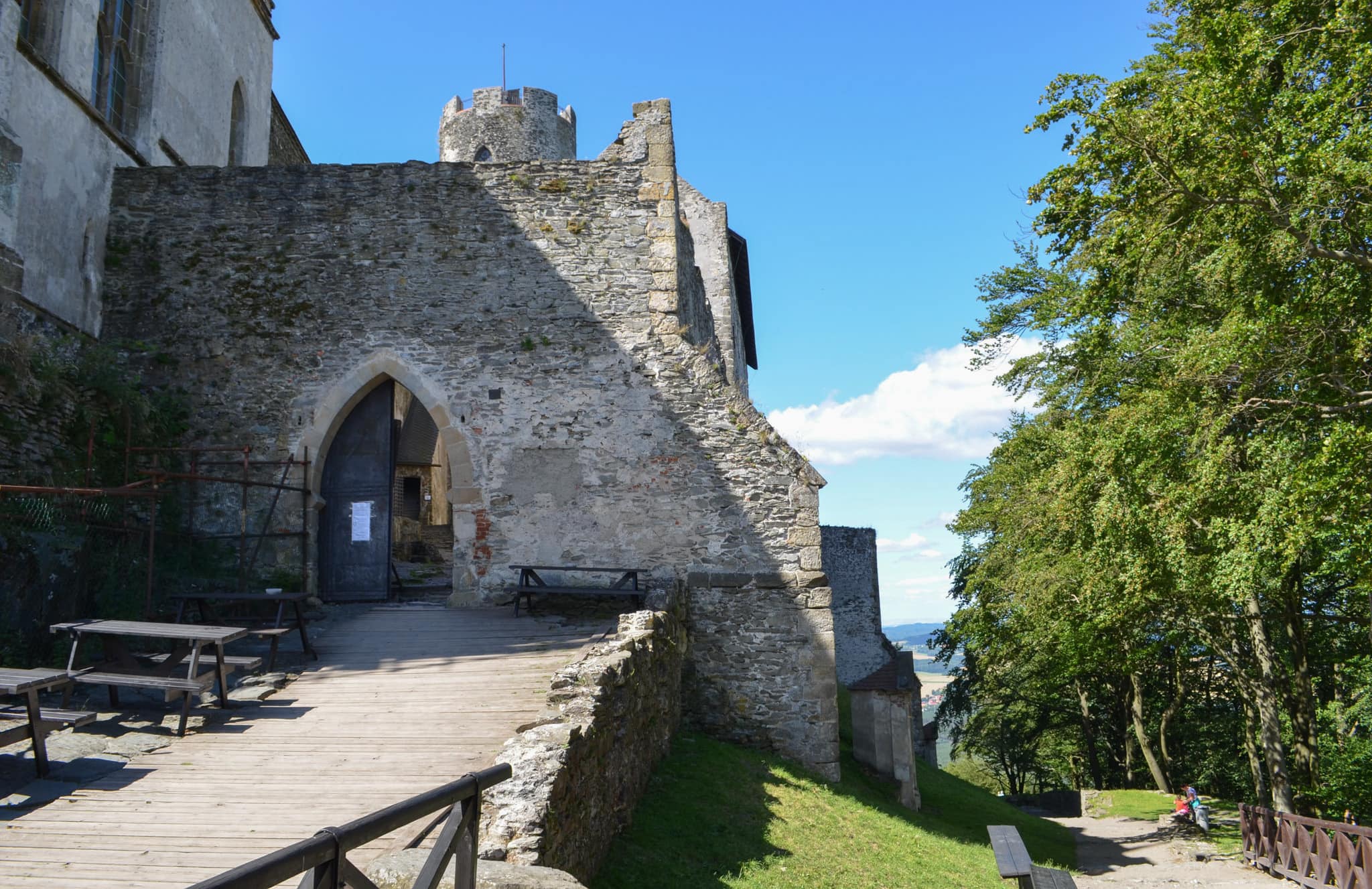 Вход в замок