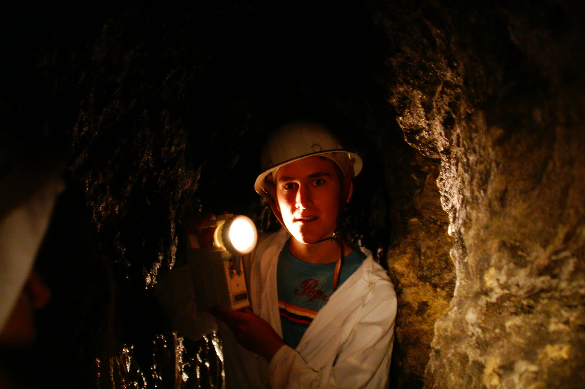 В средневековой серебряной шахте