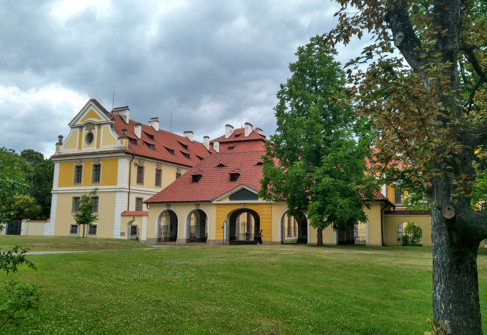 Родовое гнездо семьи Бартонь