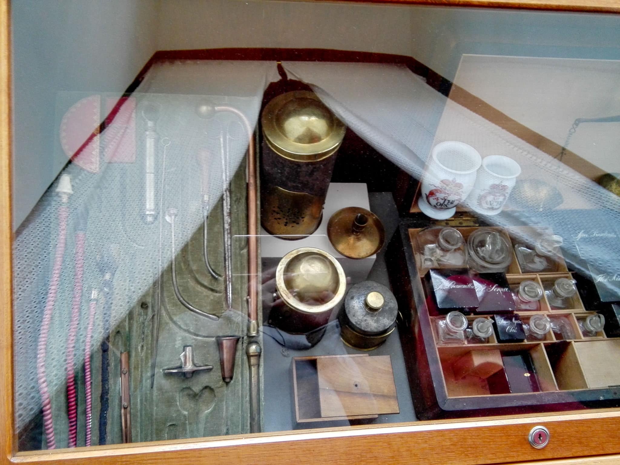 Курительные принадлежности