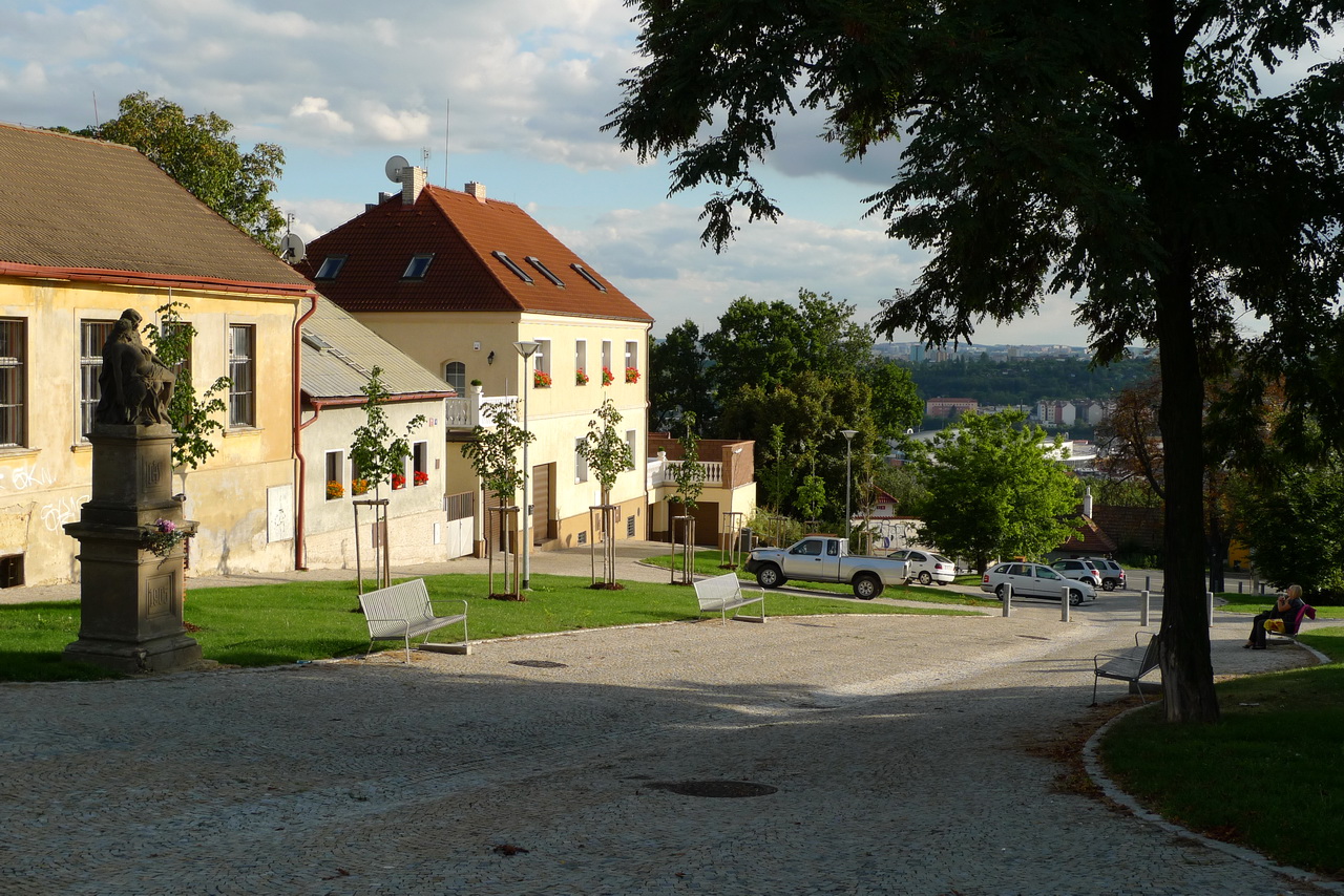 10 хорошо сохранившихся деревень в окрестностях Праги
