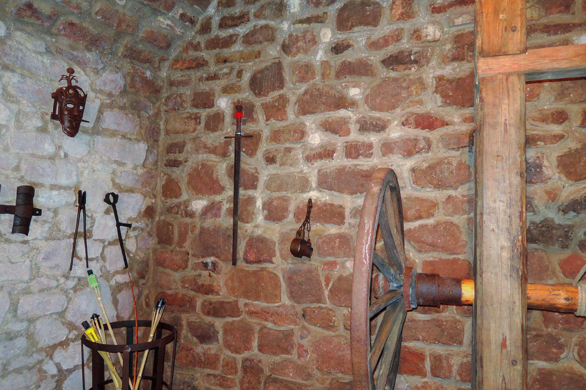 Средневековая камера пыток