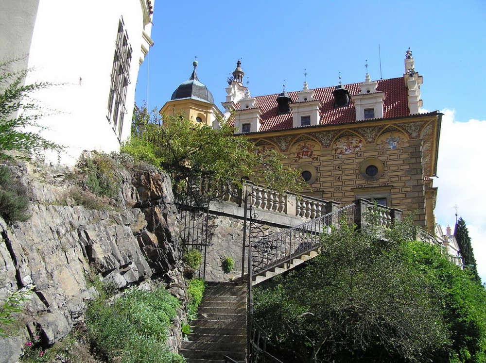 Замковая лестница