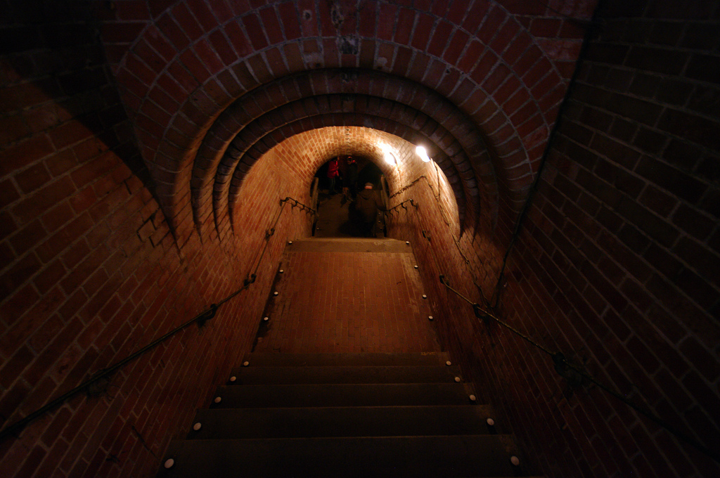 Спуск в подземелье