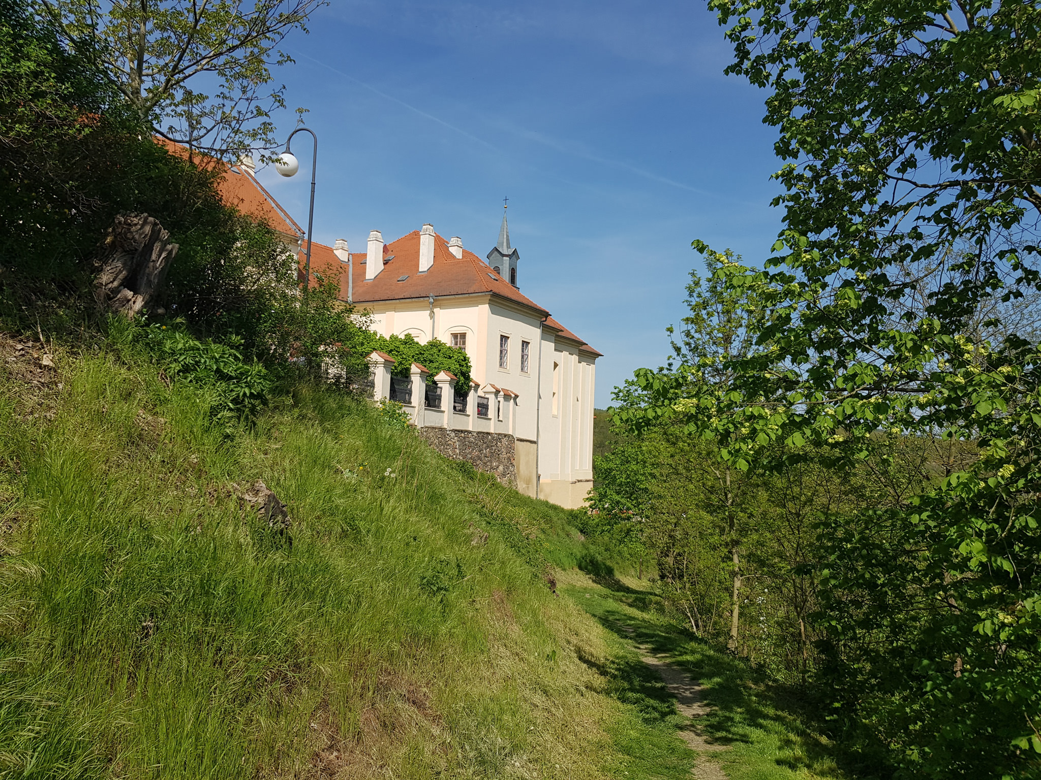 Около замка