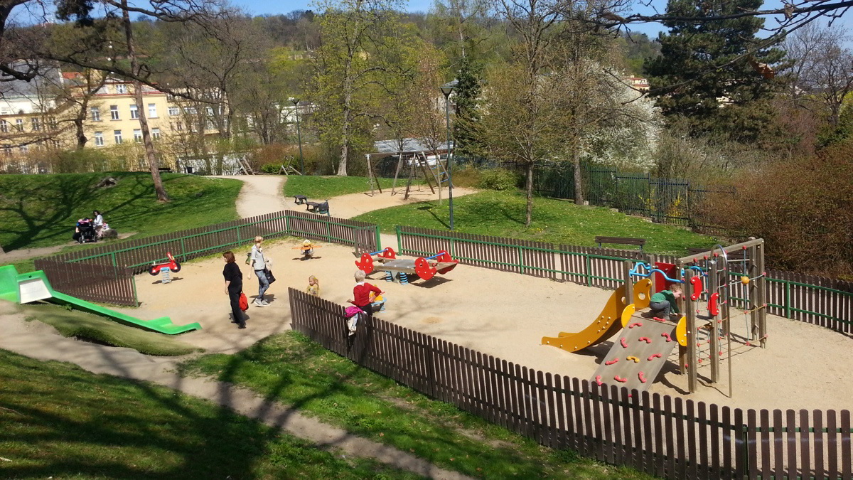 Детская площадка