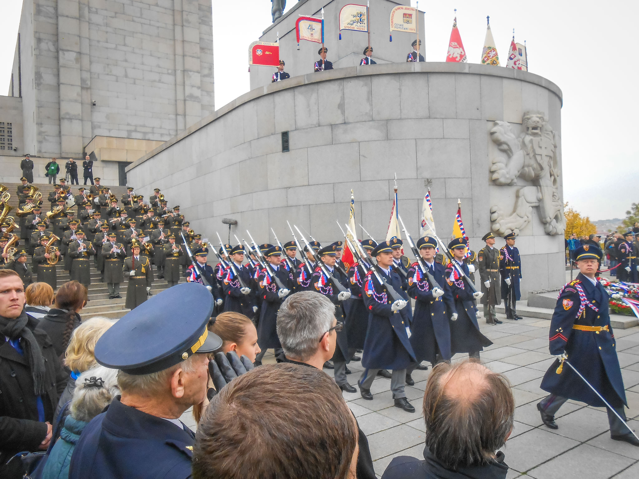Парад на Виткове