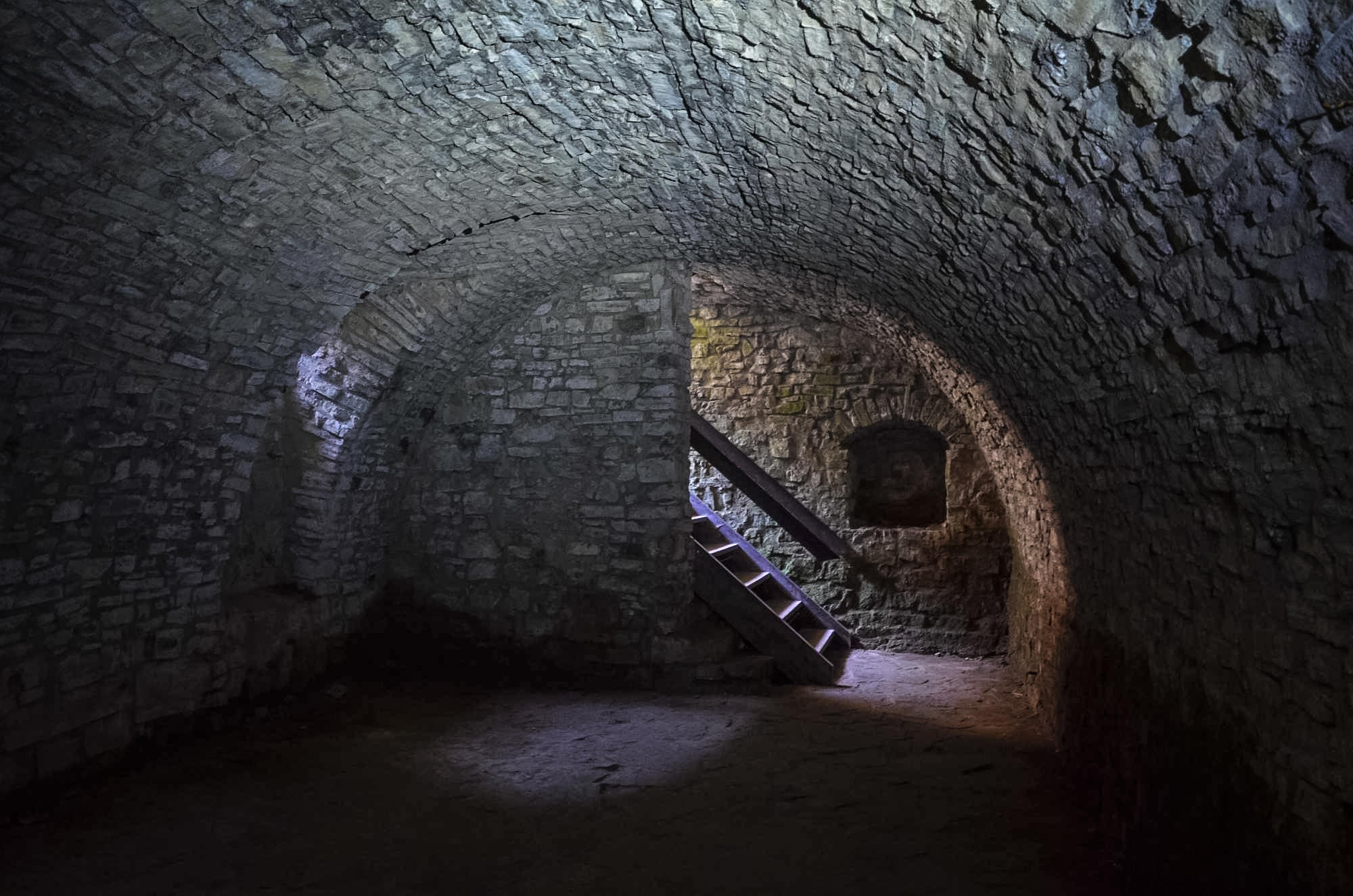 Подвалы крепости