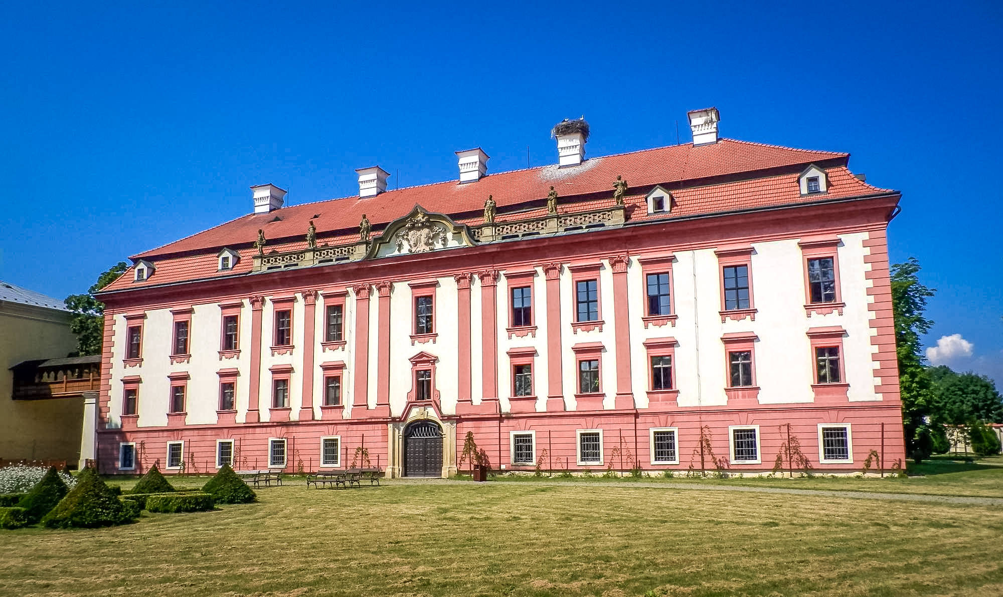 Замок Кунин