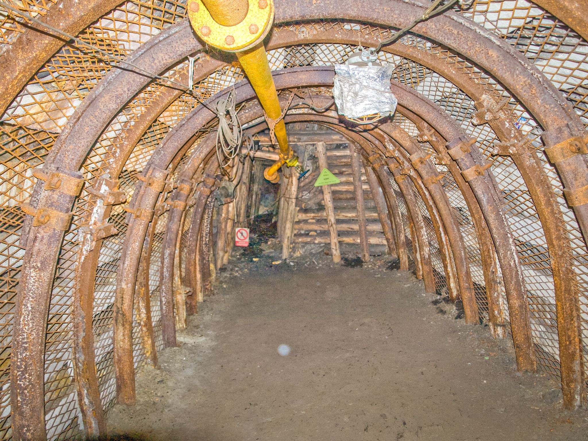 Шахты была закрыта в 1992 году